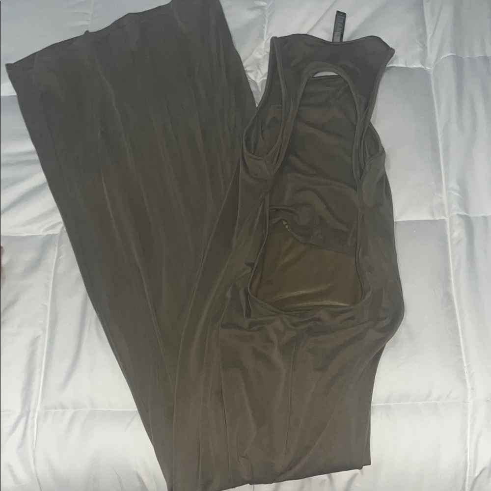 SKIMS 9 PC S/M BUNDLE, READ DESCRIPTION. - Picture 8 of 12